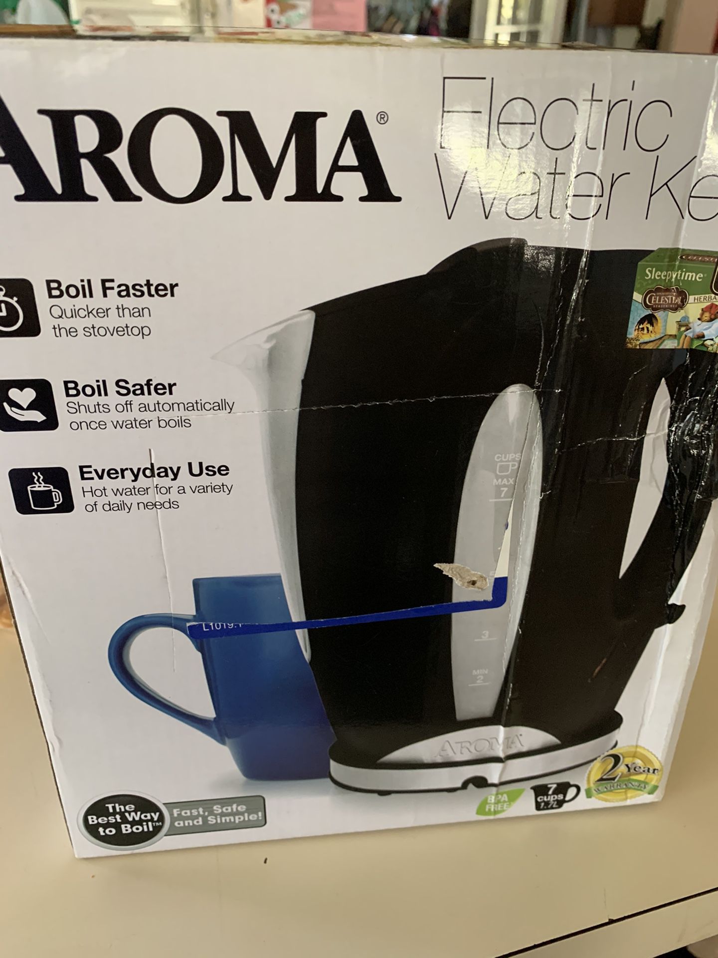 AROMA ELECTRIC WATER KETTLE