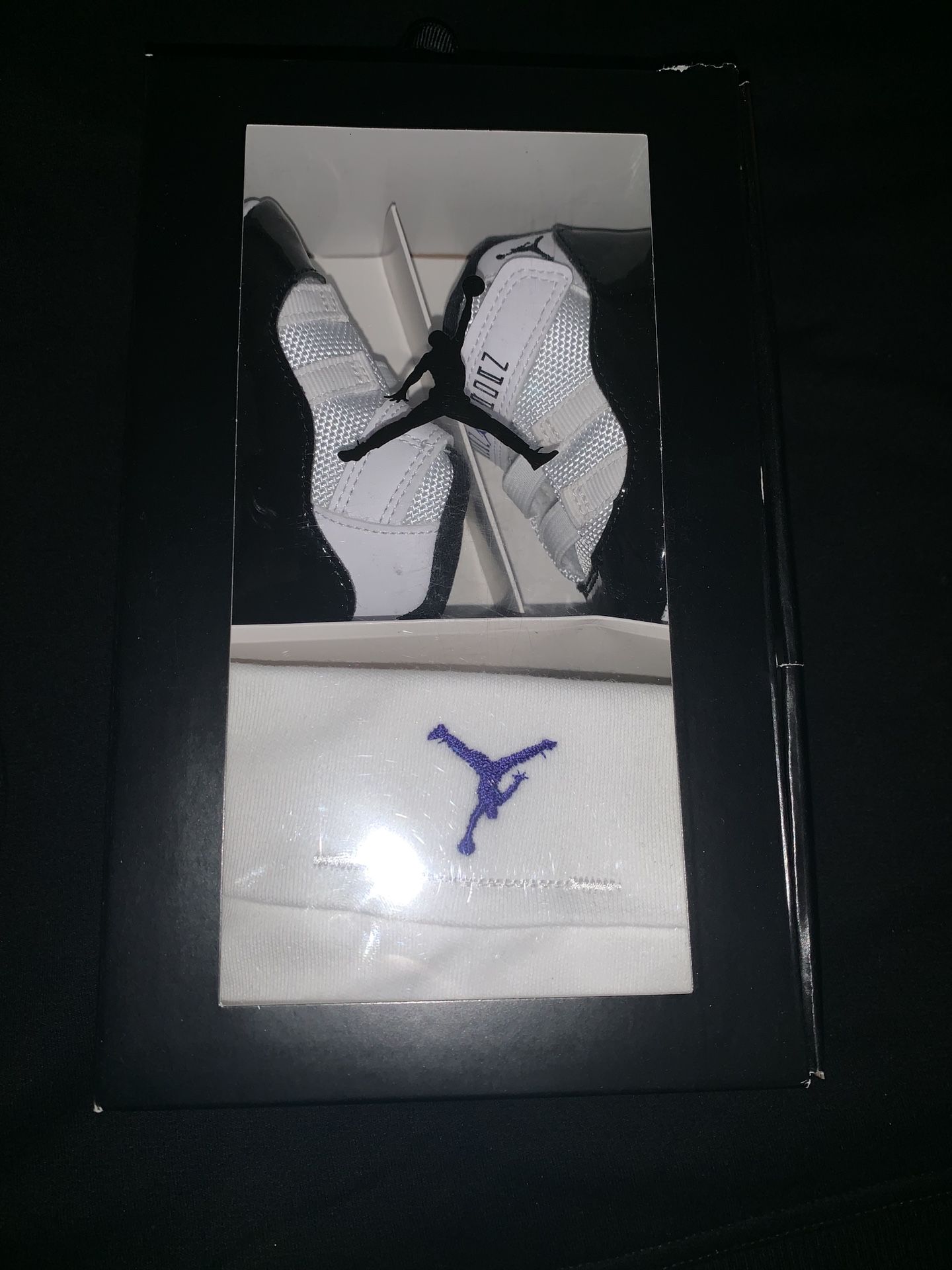 Infant Jordan 11’s concord