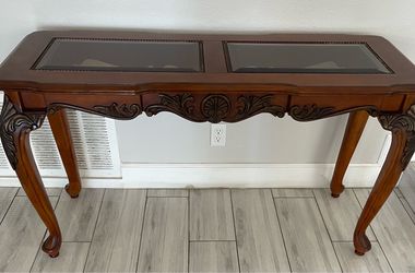Console table