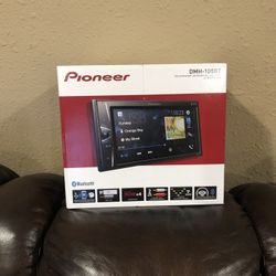 Pioneer Double Din Brand New