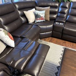  Brown Leather Sectional ( Like New)
