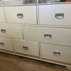 King Bed Kitchen Set And Deep Freezer