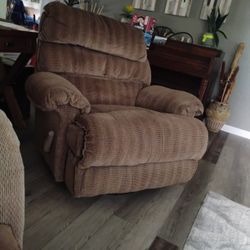 Swivel Rocker Recliner color Mocha 