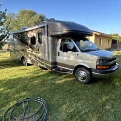 2010 Monaco Holiday rambler