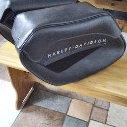 Harley-Davidson Genuine NOS 2002-17 Dyna Synthetic Leather Saddlebags.