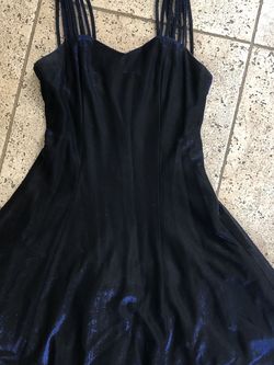 Shimmery royal blue dress 🧵