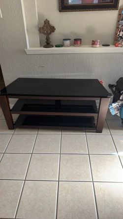 TV stand and very good condition