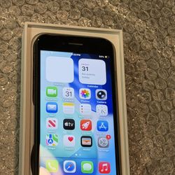 iPhone SE 2nd Generation 5G UNLOCKED 