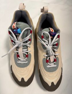 Travis Scott 270