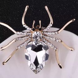 HALLOWEEN GOLD crystal SPIDER PIN BROOCH