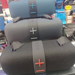 Excellent Gift 🎁 Item. Personal Bluetooth Speakers. Wholesale AVAILABLE.