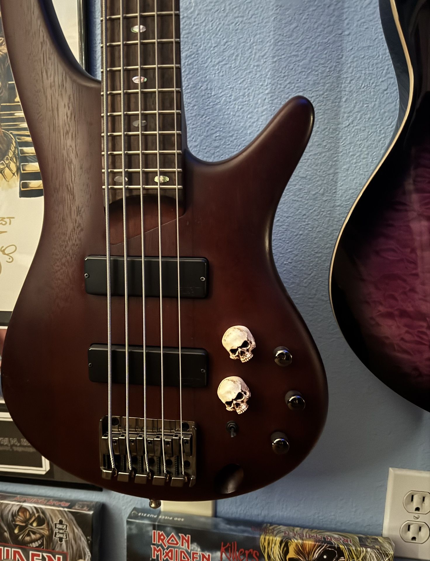 Ibanez SR505 - 5 String Bass