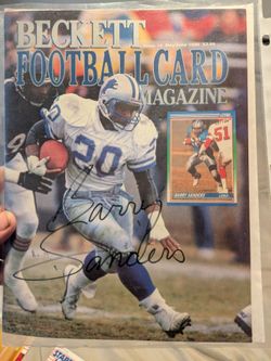 1997 signed  Barry Sanders Beckett Football Magazine.