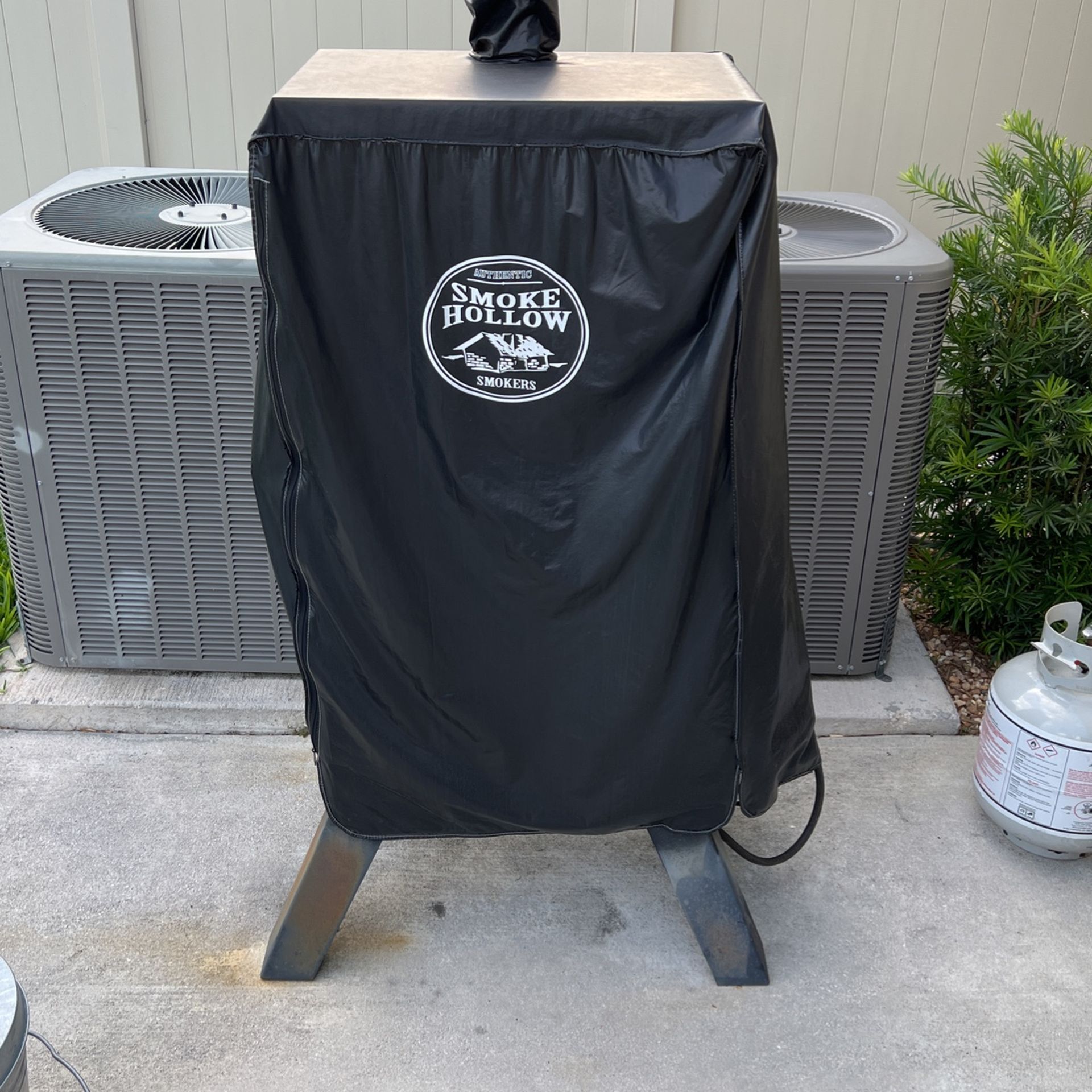 Smoke Hollow 44” Dual Propane Burner Vertical Smoker Includes Cover