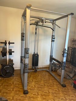 Tuffstuff Power Rack with Lat Pulldown Cable System