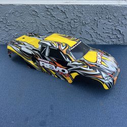 Traxxas Revo Body (used) 