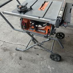 Ridgid Table Saw With Stand 