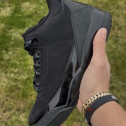 Jordan 3 Black Cat