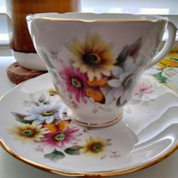Dutchess Bone China