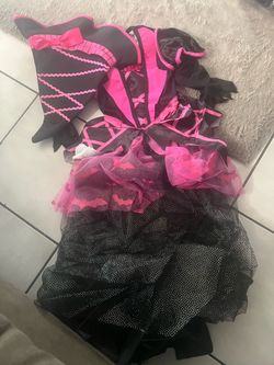 Costume