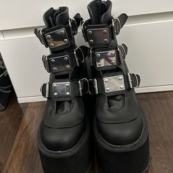 Demonia  boots