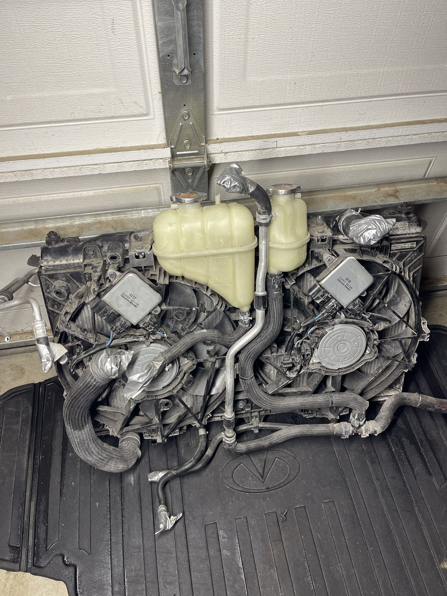Infiniti q50 Q60 Radiator Assembly