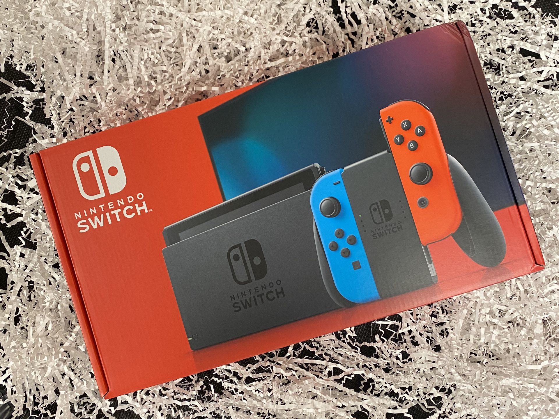 Nintendo switch V2 red/blue joy con