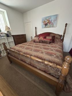 Oak King bed Frame With Wardrobe