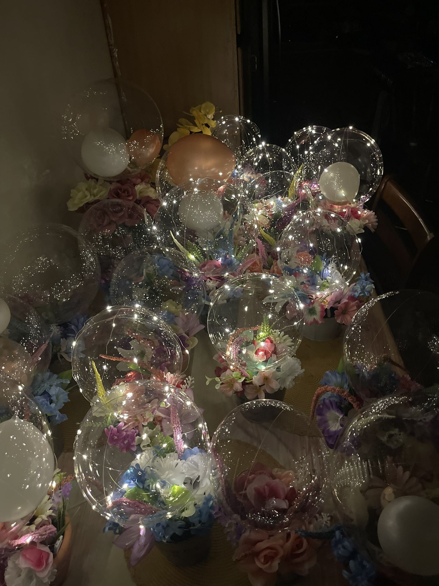 Balloon Flower Bouquets Fake 