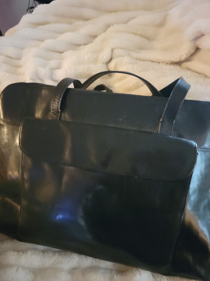 HOBO Business Purse