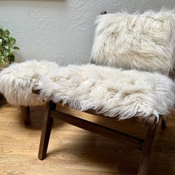 Accent Chair & Ottoman