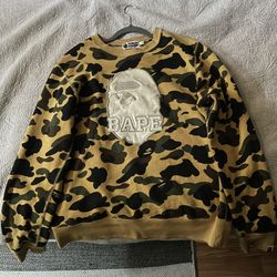 Bape crewneck 