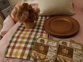 Fall Harvest Kitchen Set with Charger Plates