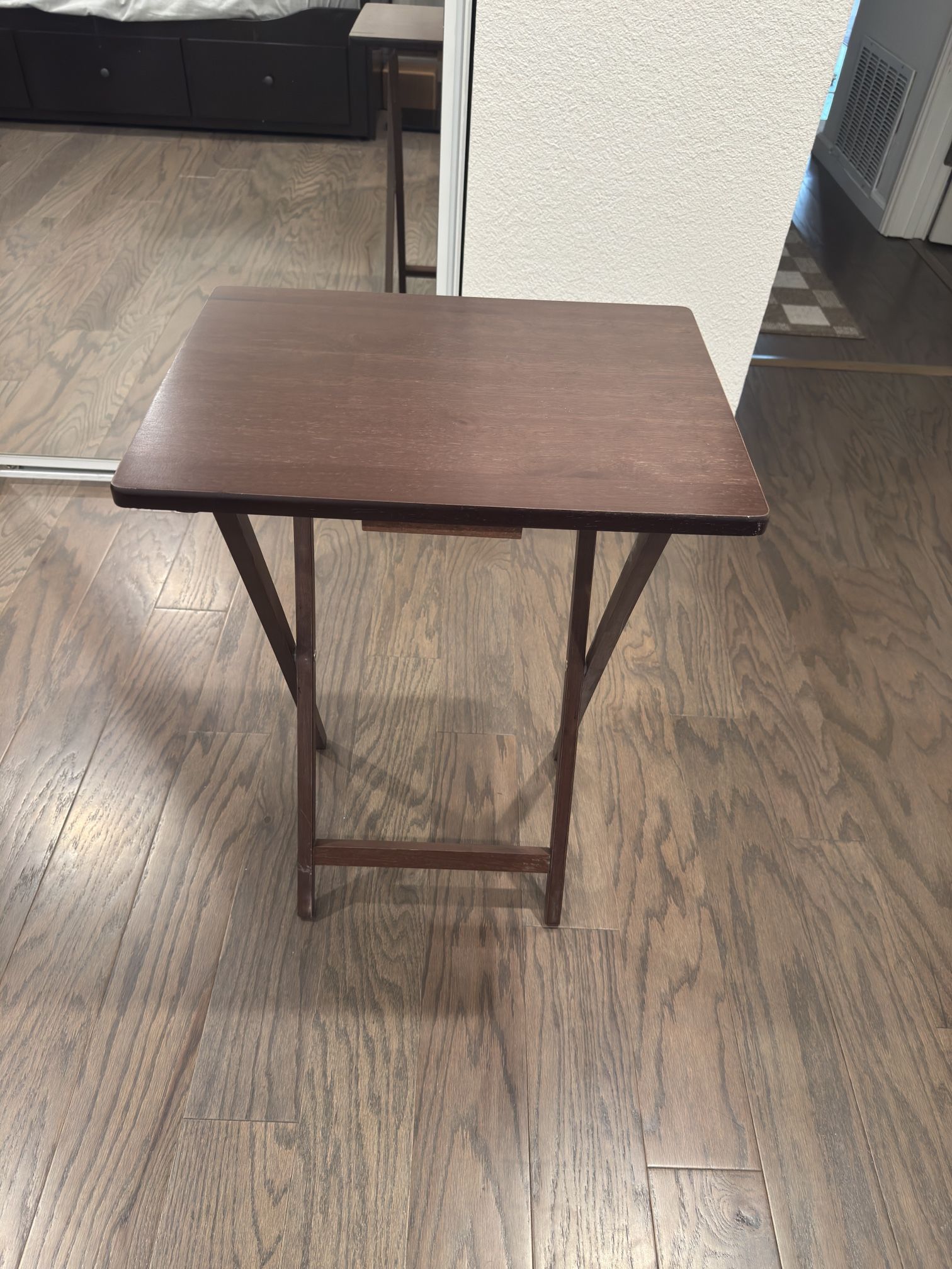 Table/chair set