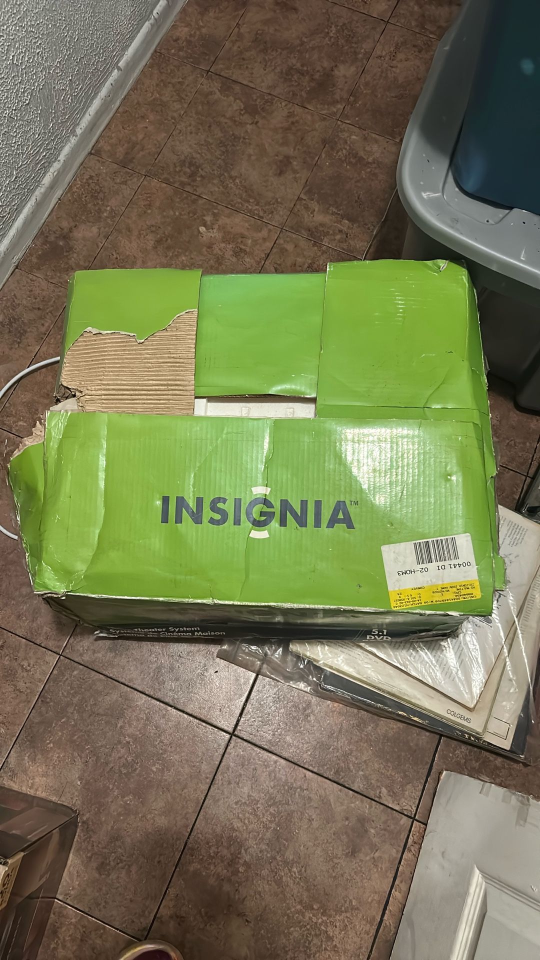 INSIGNIA - Home Theater System