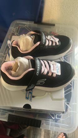 Skechers Shoes
