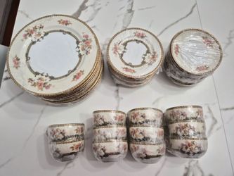 Fine China Dinnerware Set Noritake