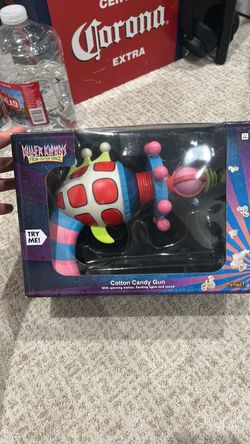 Killer clowns, cotton candy gun
