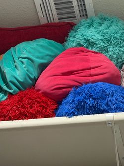 pillow cushion