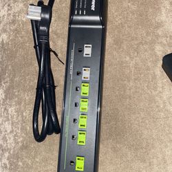 7 Outlets Extension Cord