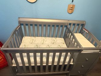 Baby crib