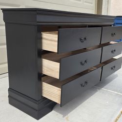 Free Delivery Included Black 6 Drawer Dresser 