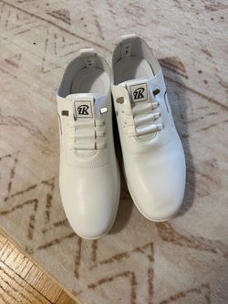 White sneakers size 43