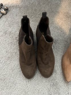 Shoes womens size 6 half to 7