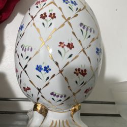 Glass Egg