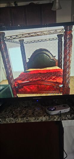Master bedroom king set