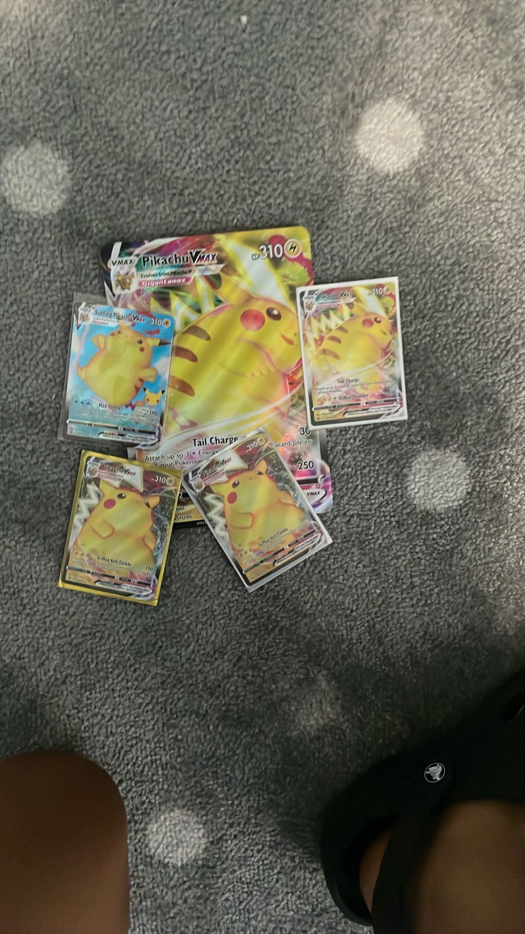Pikachu Vmax Bundle