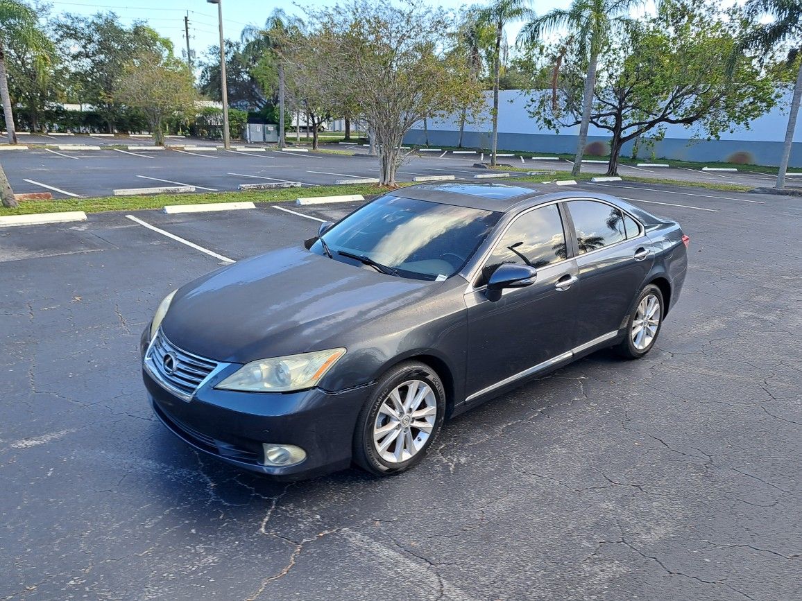 2011 Lexus ES 350