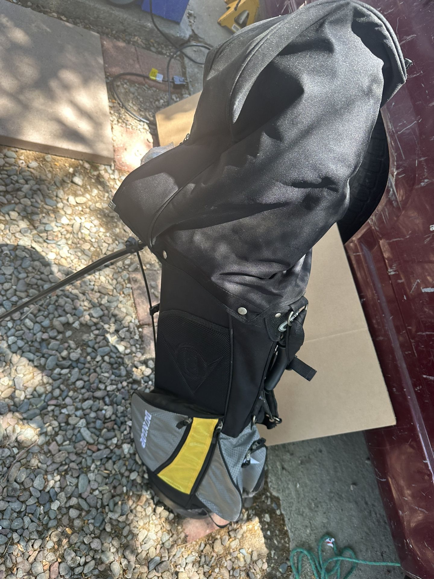 Dunlop Iron Golf Set And Driver With Bag New!!