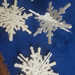 3D Glittered Snowflakes 4 Piece Set